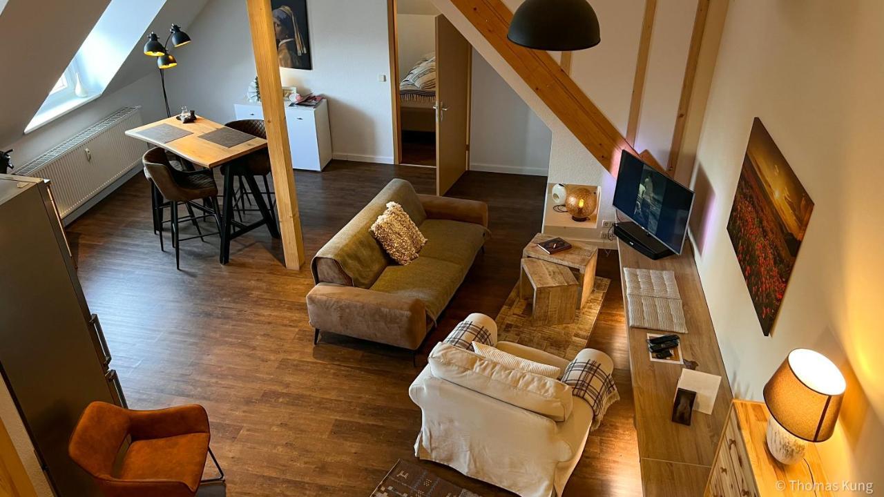 Kungs Ferienwohnung 콧부스 외부 사진