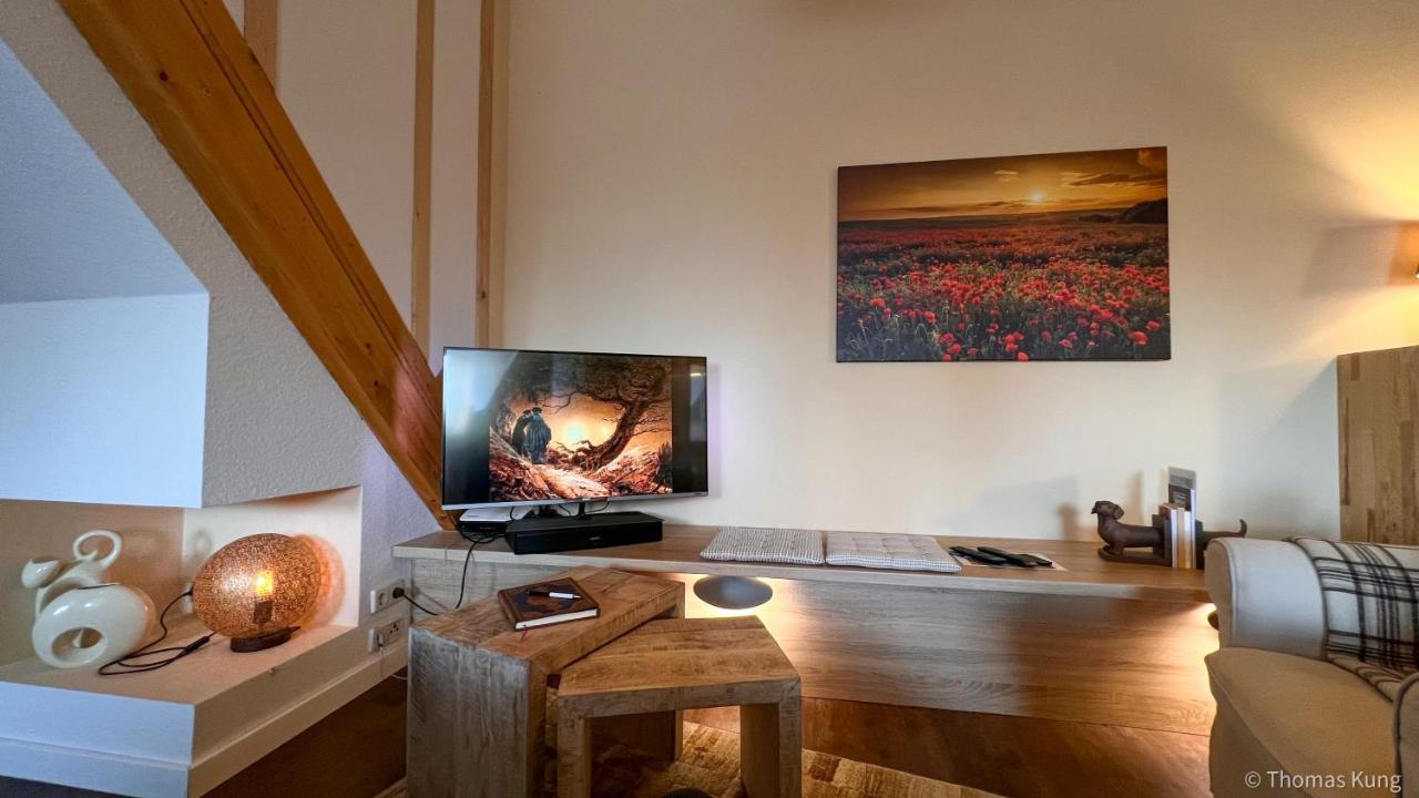 Kungs Ferienwohnung 콧부스 외부 사진