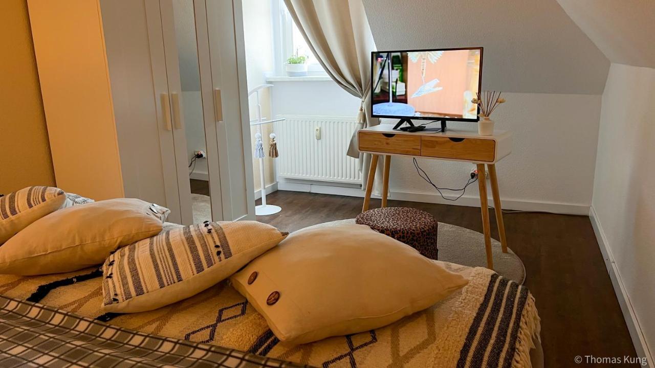 Kungs Ferienwohnung 콧부스 외부 사진
